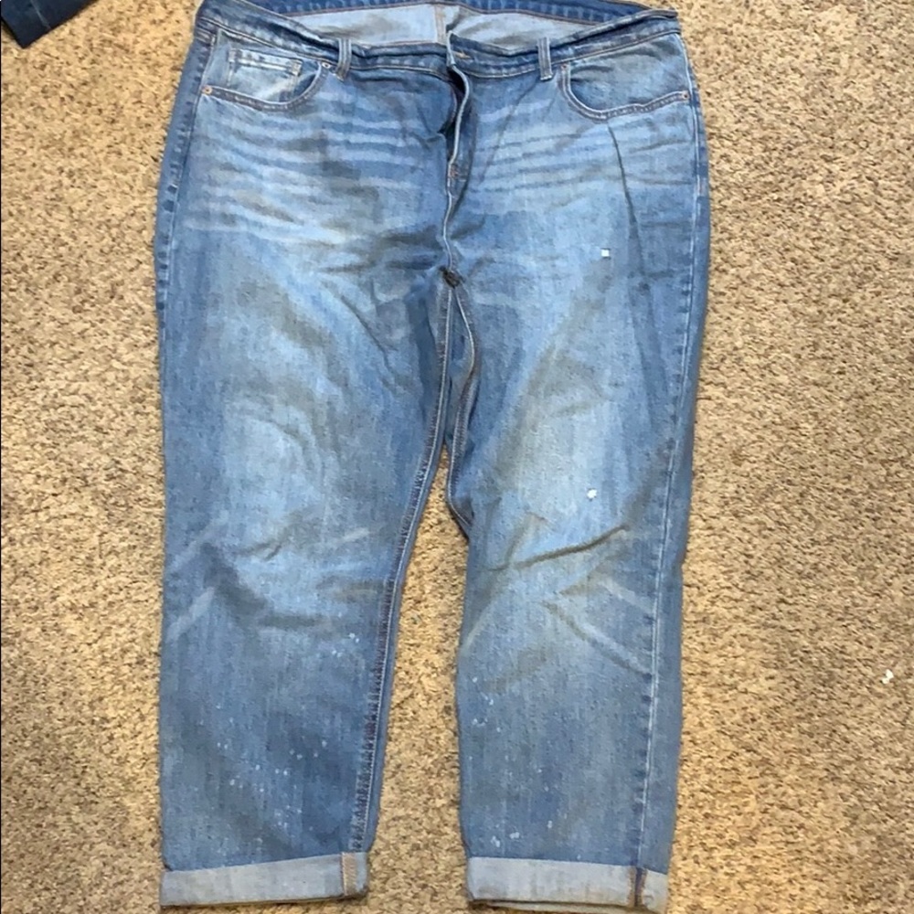 Old Navy boyfriend capris size 18